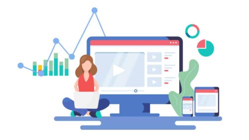 amazon-DSP woman on her computer surrounded by analytics